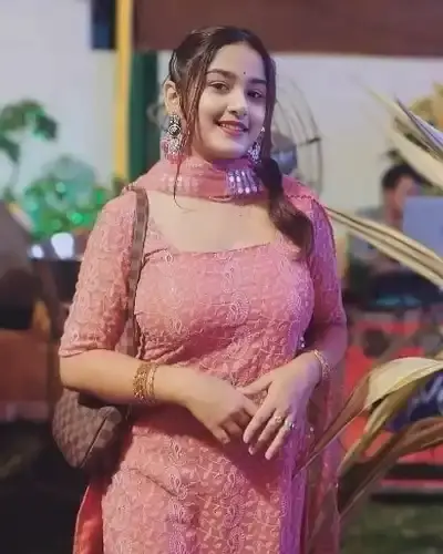 Call Girls Banera Cash On Delivery